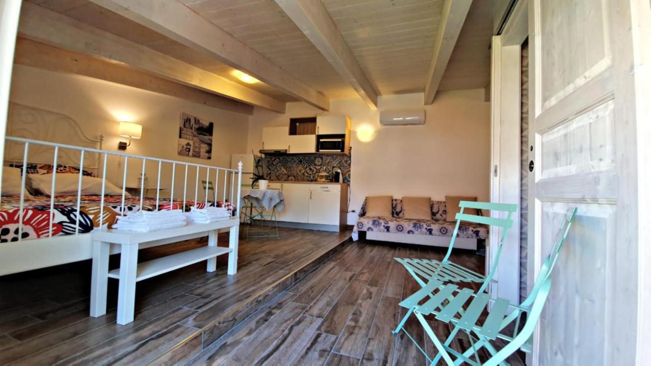 B&B A Casa Di Antonella Скаурі Екстер'єр фото